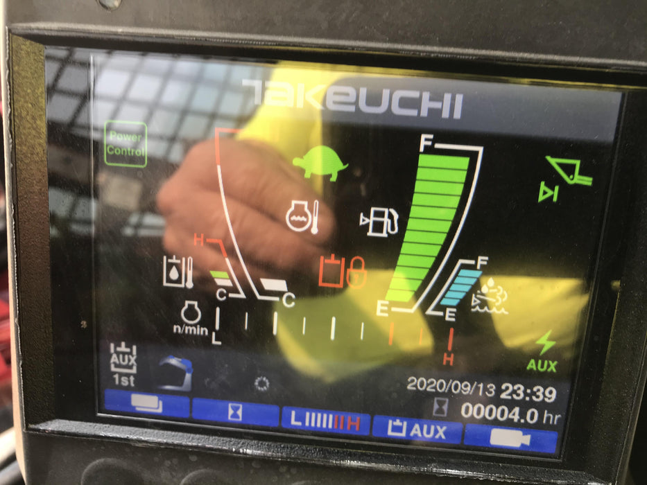 2020 TAKEUCHI TL12V2-CR