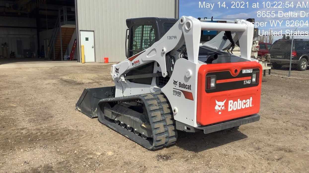 2021 BOBCAT T740