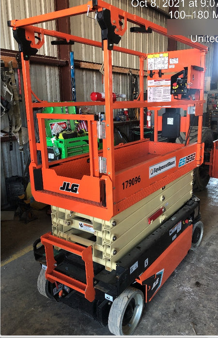2021 JLG ES1932