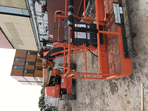 2019 JLG 660SJ