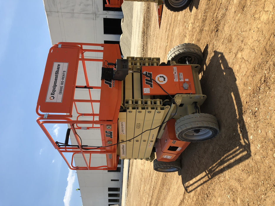 2019 JLG 4069LE Solid Non Marking Tires, Rotating Beacon