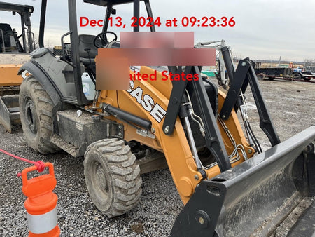 2023 CASE 570N EP