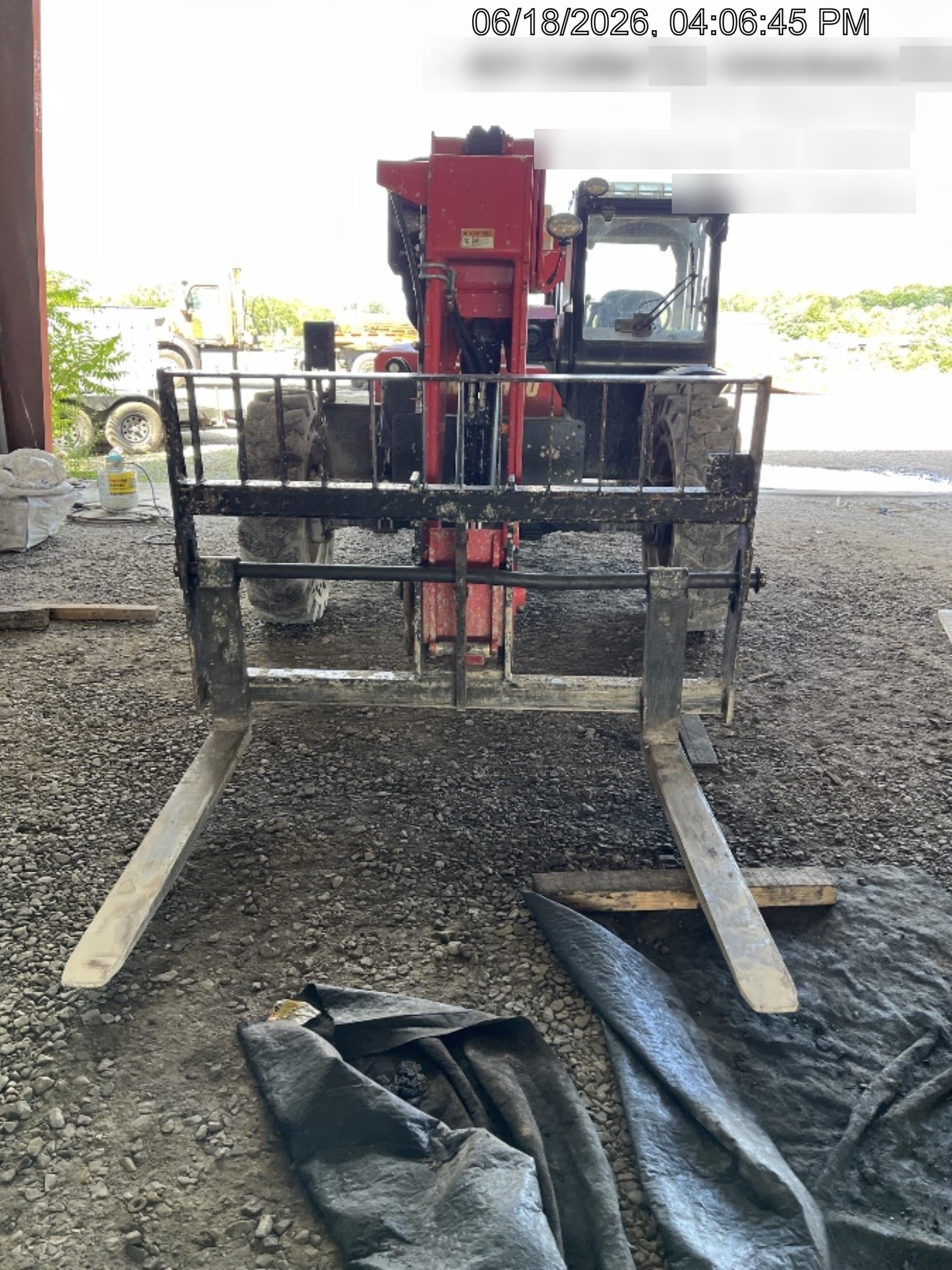 2022 MANITOU MTA8044