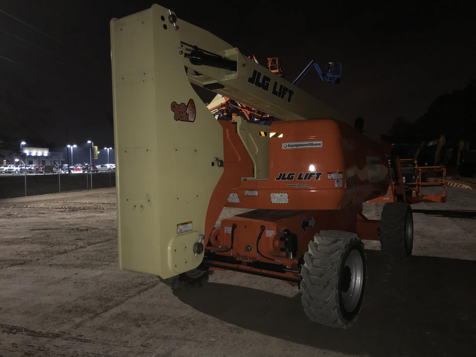 2019 JLG 800AJ