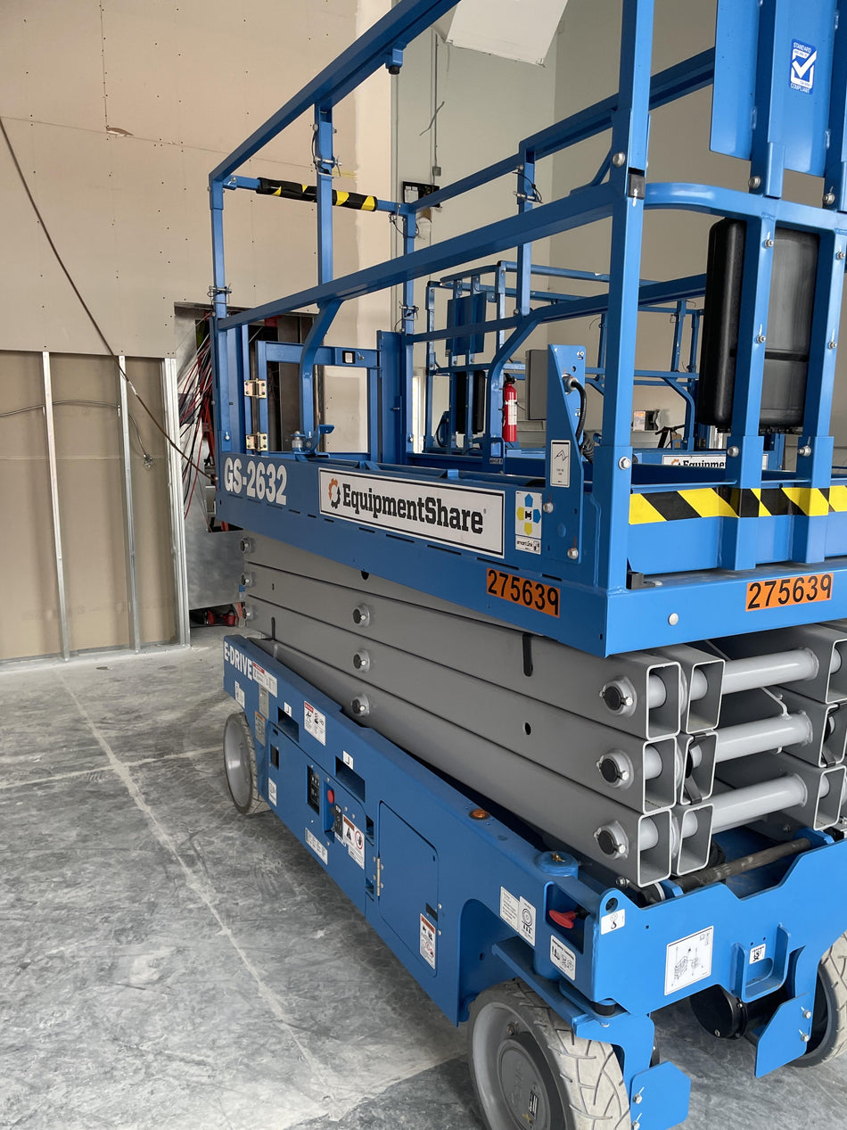 2022 GENIE GS-2632