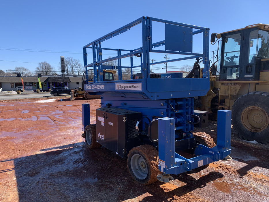 2020 GENIE GS-4069 RT