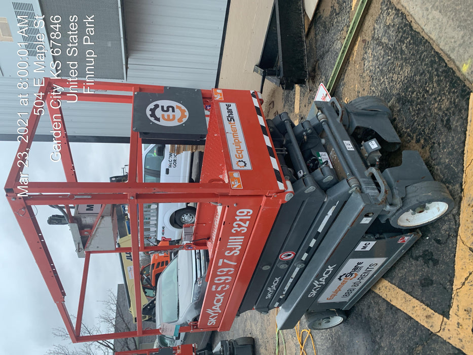 2017 Skyjack SJIII-3219 Skyjack SJ3219, Trojan Battery Set, Extended Warranty 5yr/5k hr