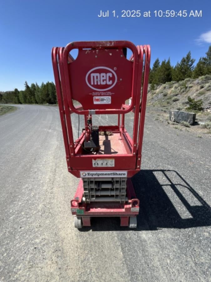 2019 MEC 1330SE Motion Alarm, Beacon, Includes MachineLink keypad and telematics device