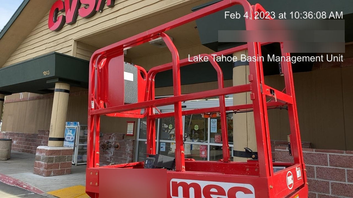 2020 MEC 1330SE Solid NM Tires, Steel Swing out Doors, LCS, Beacon, 900W Invertor