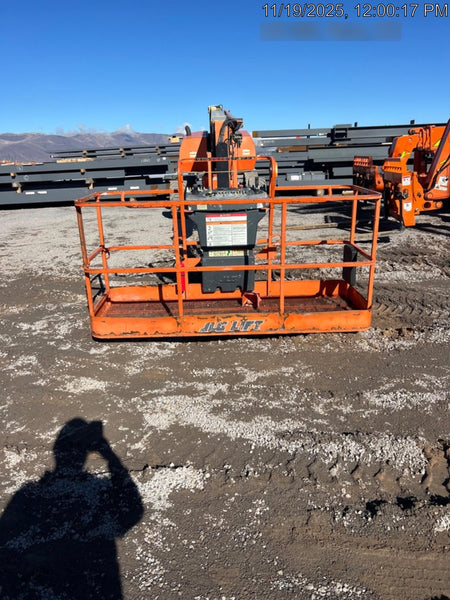 2019 JLG 860SJ