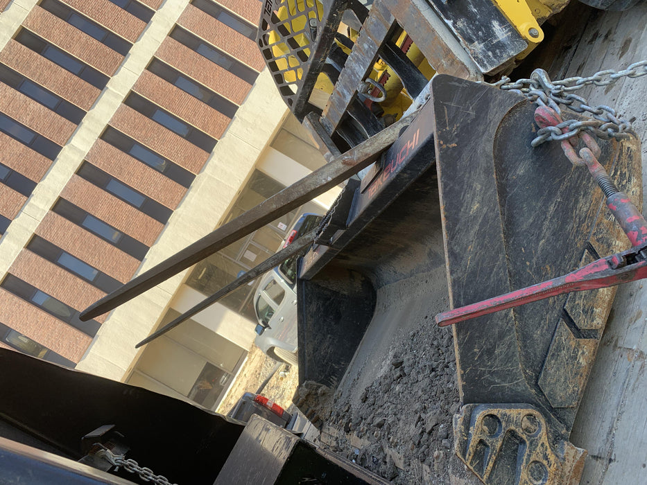 2019 ARROW MATERIAL HANDLING 60" Pallet Forks - Arrow