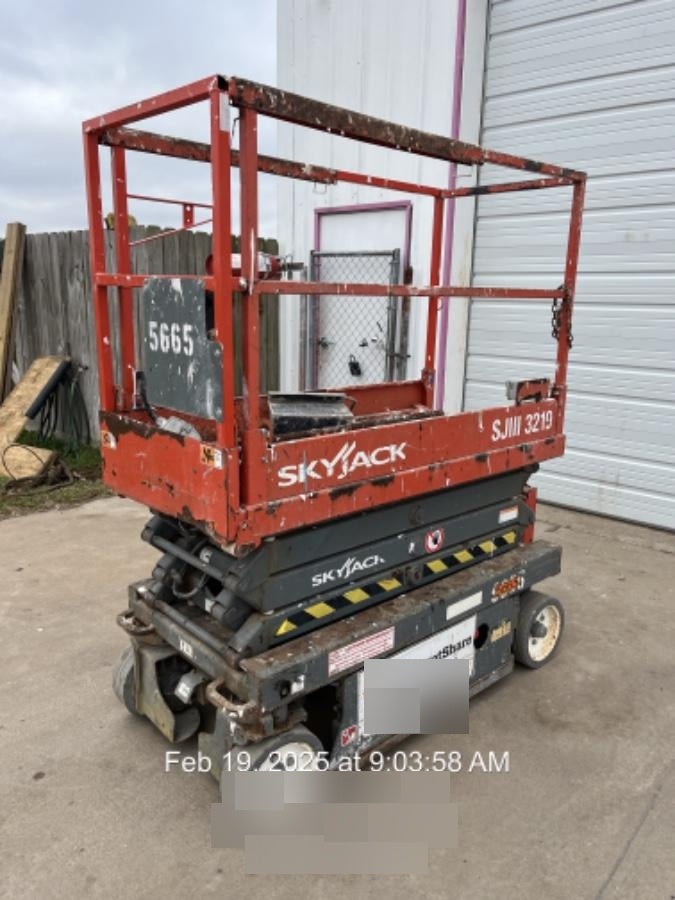 2017 Skyjack SJIII-3219 SJ3219, Trojan Battery Set, Extended Warranty 5yr/5k hr