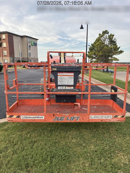 2021 JLG 400S