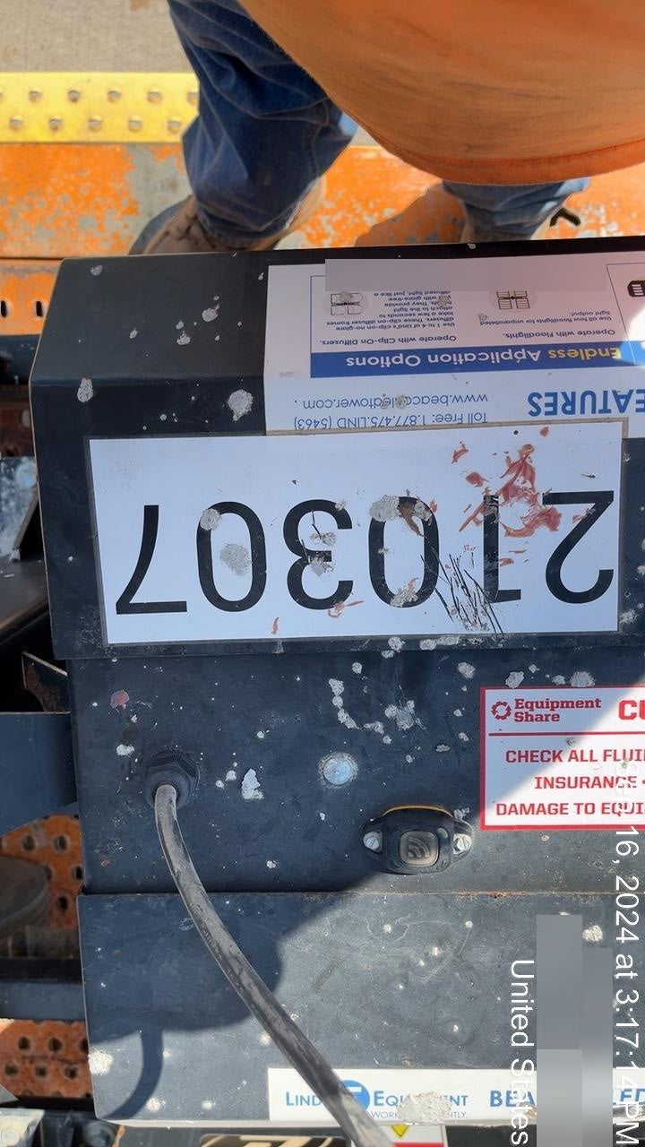2022 LIND EQUIPMENT LE980LEDV-T4B