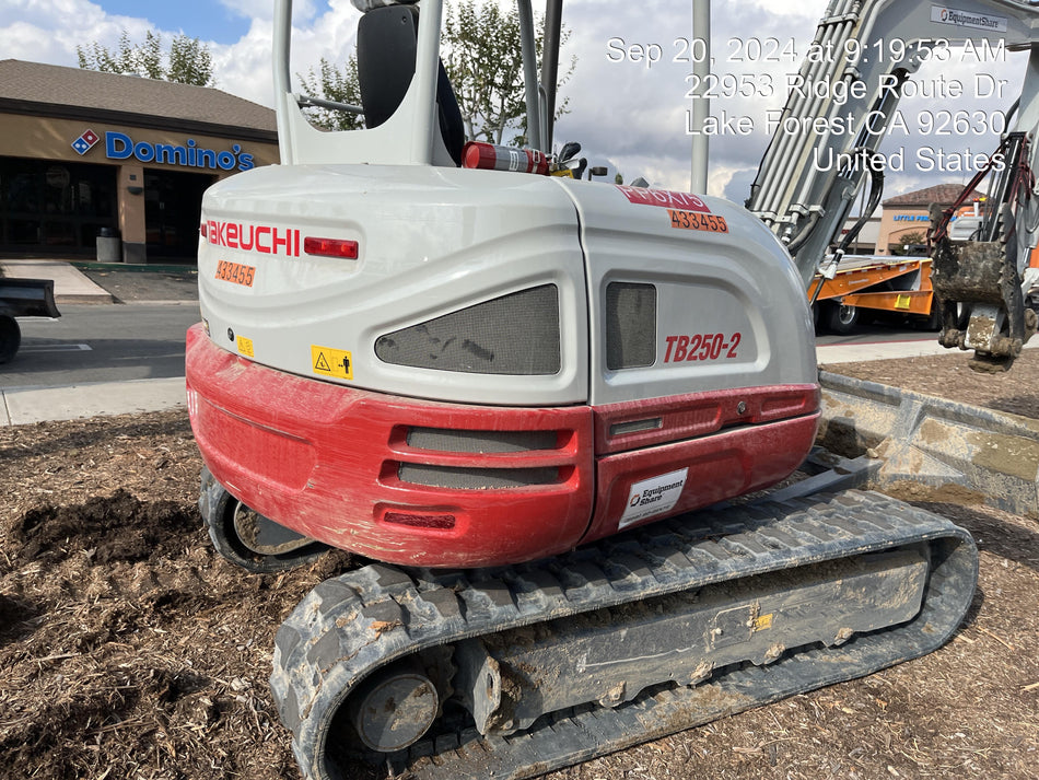 2024 TAKEUCHI TB250-2R