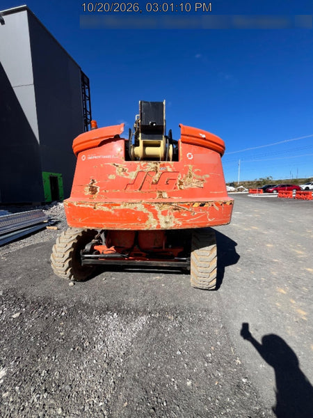 2022 JLG 660SJ