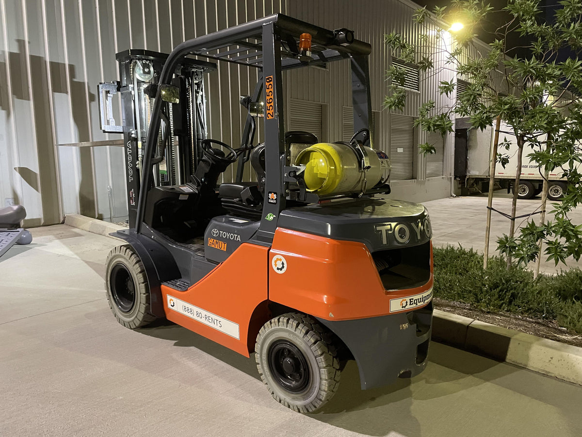2022 TOYOTA 50-8FGU25