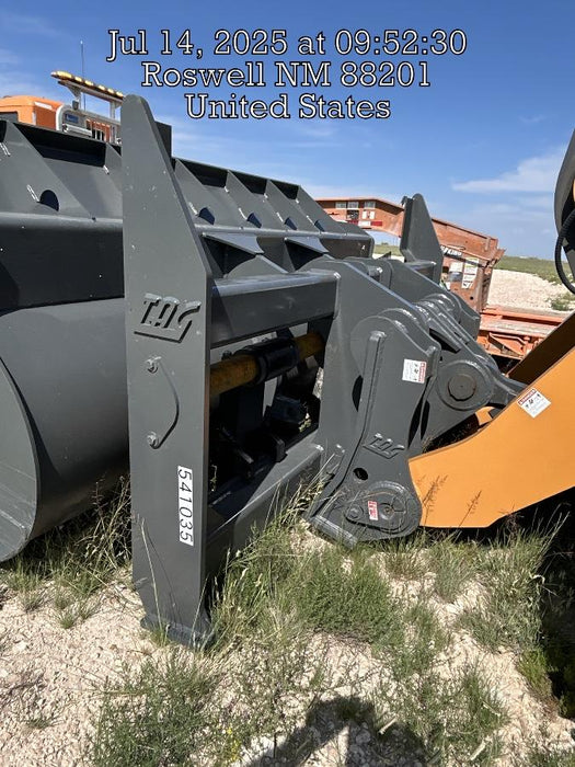 2025 CASE Case 96" Fork Set