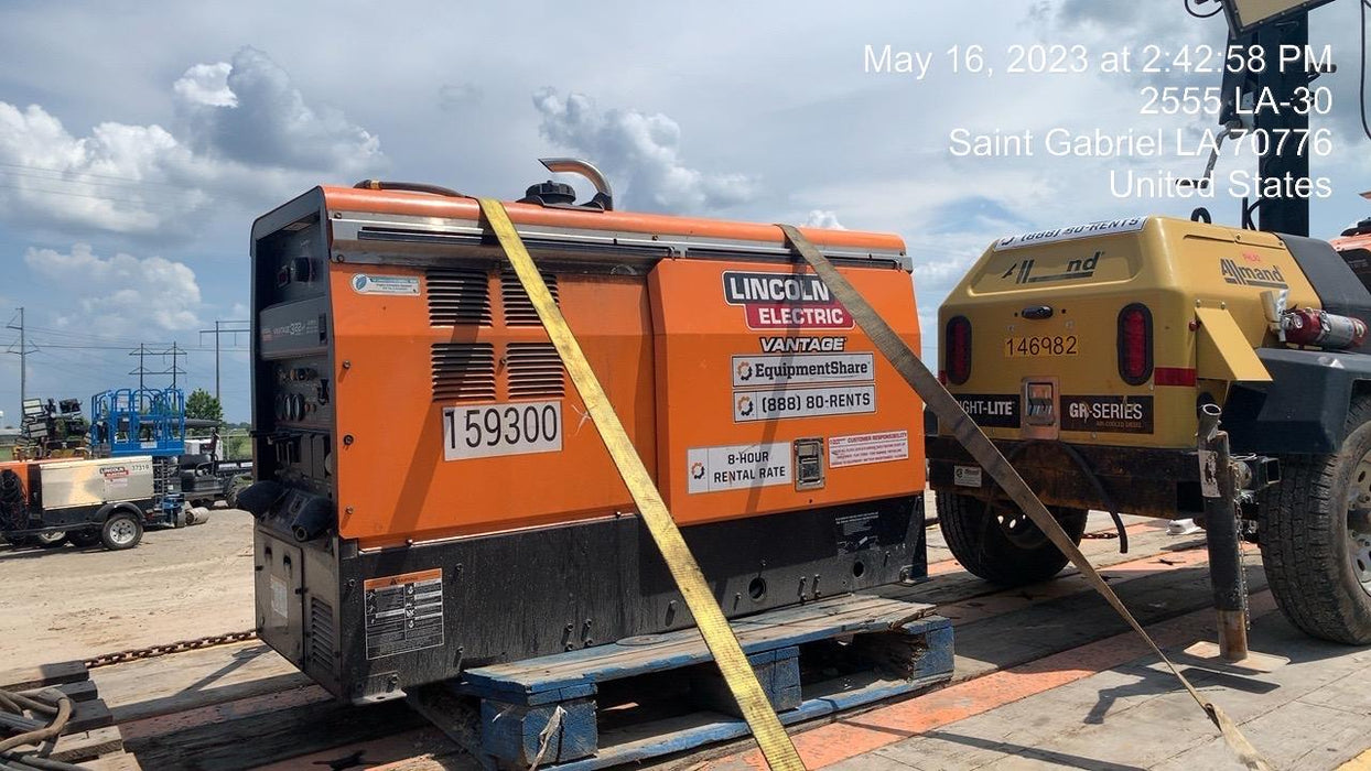 2021 Lincoln Electric Vantage 322 Vantage 322 Ready Pak 3 w/ Decals, ORANGE (includes trailer, cable rack, fender light kit) NO Telematics