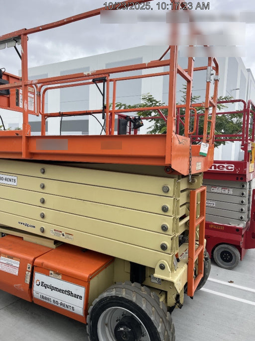 2019 JLG 4069LE