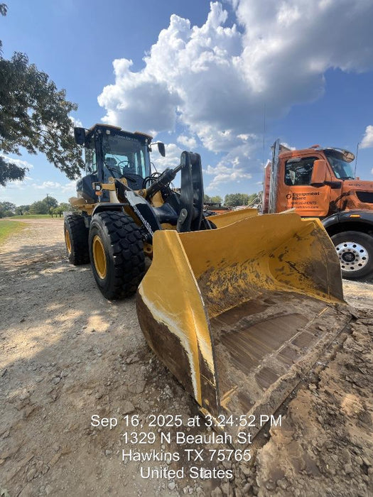 2025 JOHN DEERE 3.75 cu yd Wheel Loader Bucket - John Deere