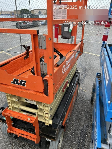 2023 JLG ES1932