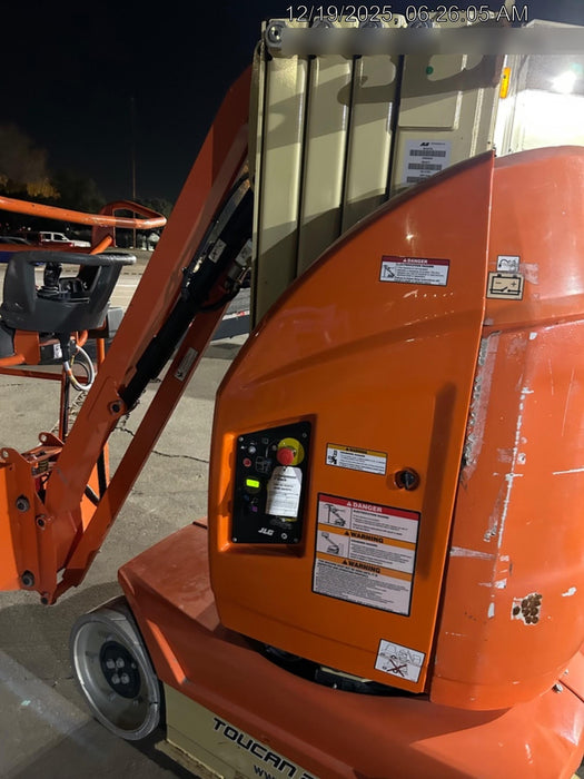 2021 JLG 26E