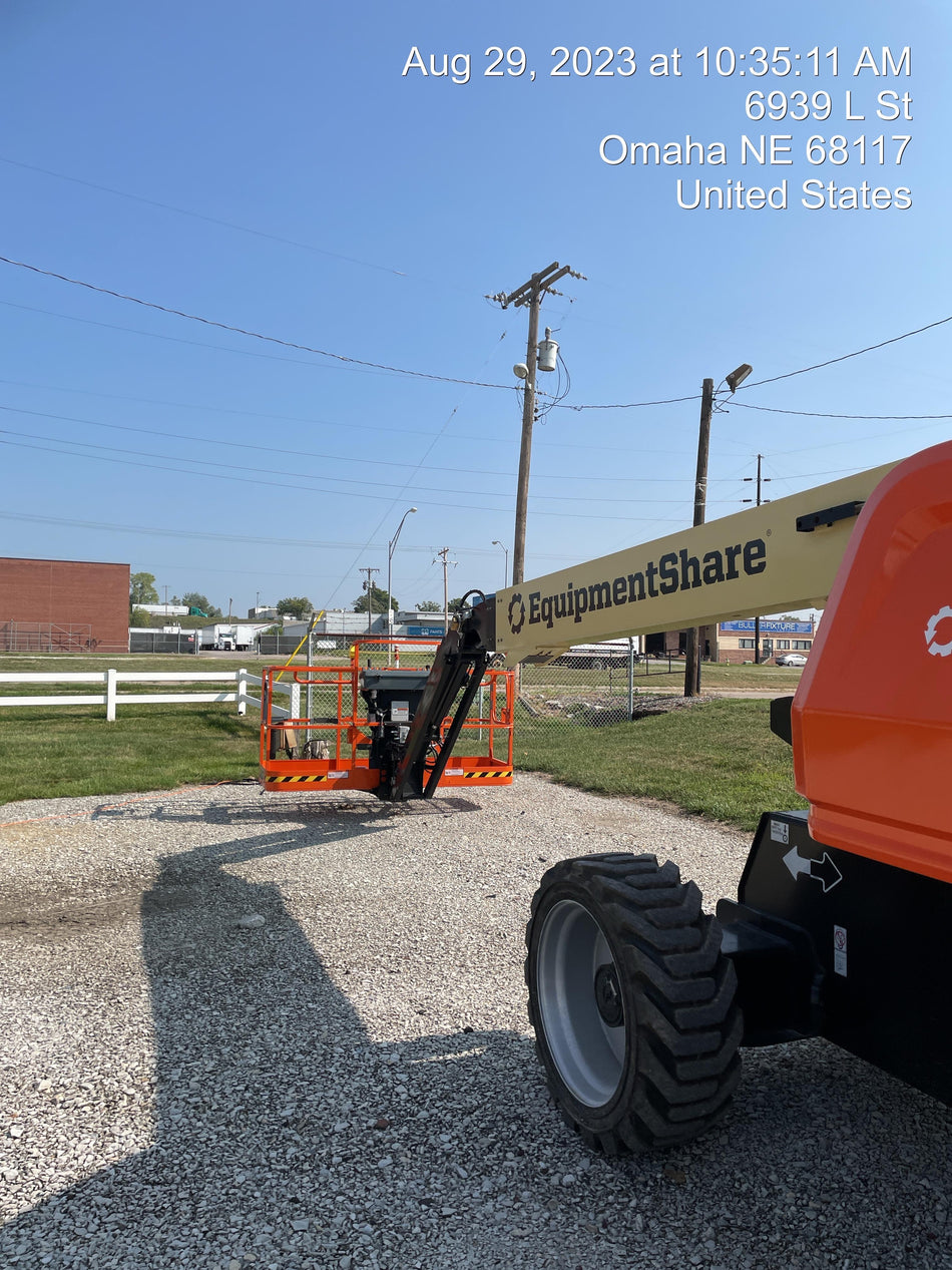 2023 JLG 660SJ
