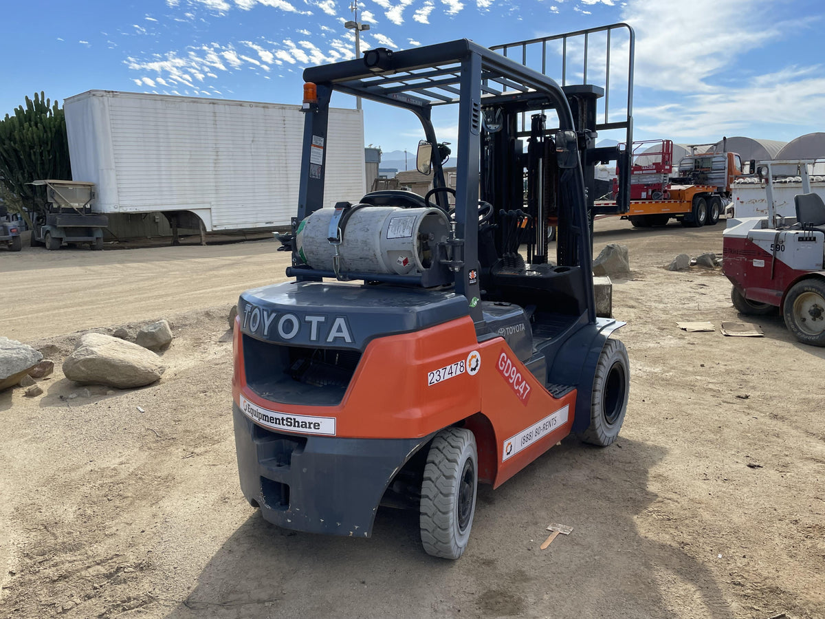 2022 TOYOTA 50-8FGU25