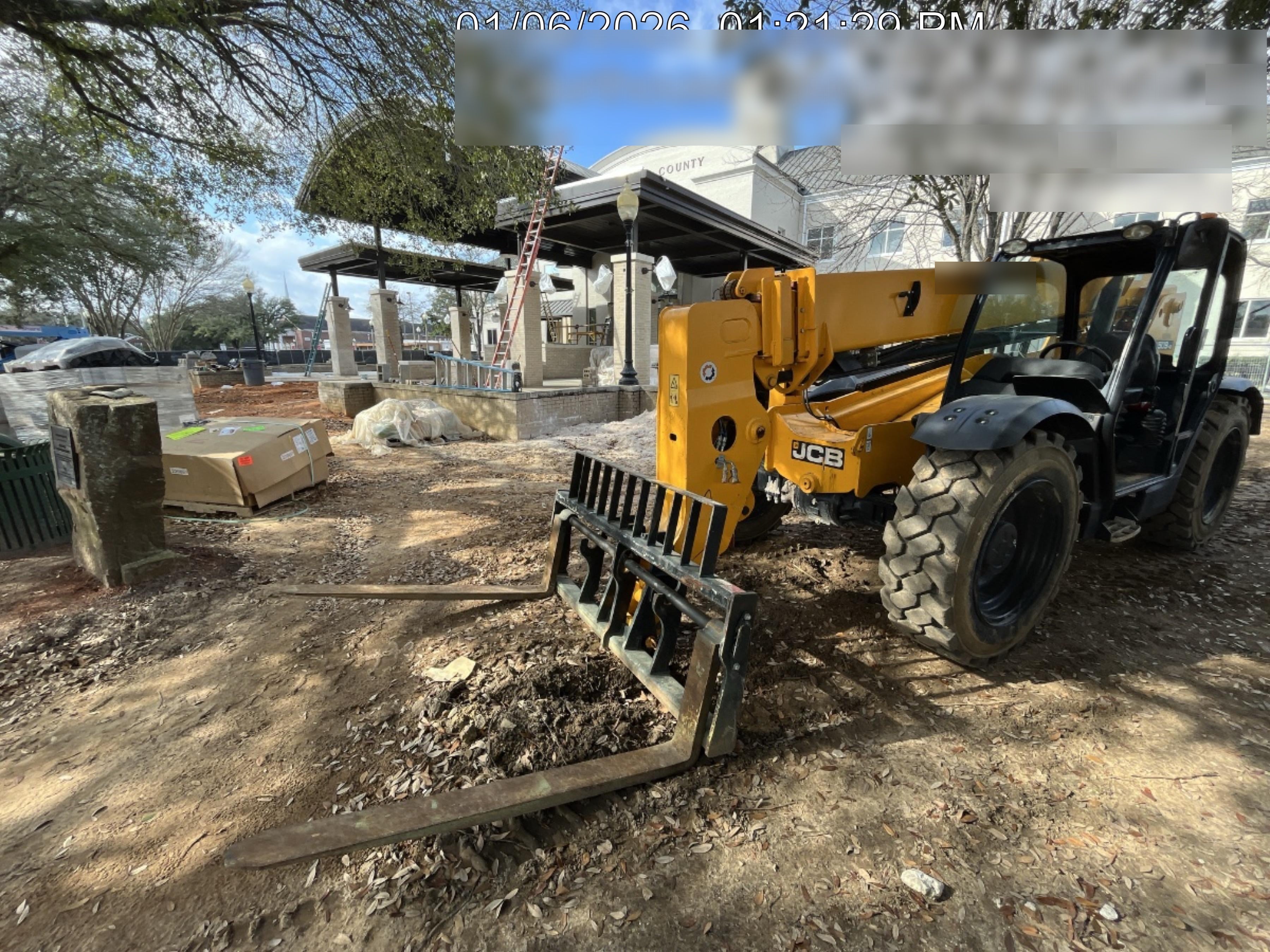 2023 JCB 509-42