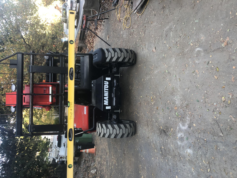 2020 Manitou MTA5519 Canopy, Solid Tires, Work Lights, Beacon, Aux Hydraulics, Back up Alarm, Mirrors, ES Keypad