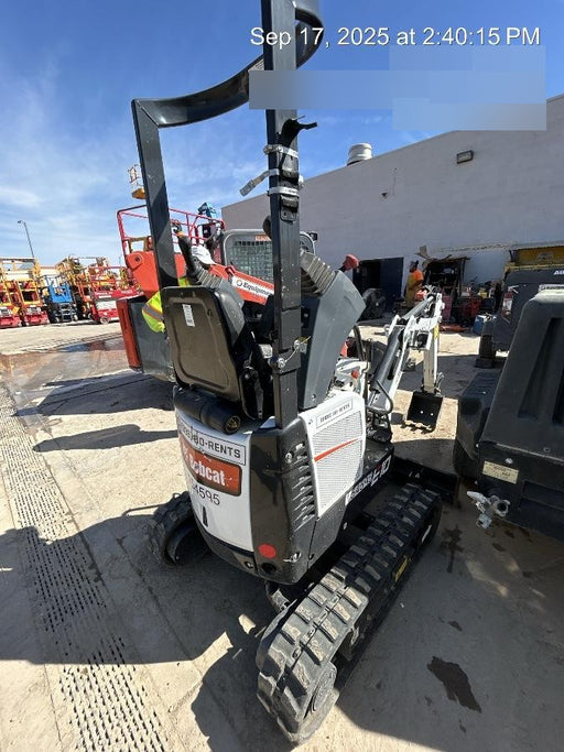 2021 BOBCAT E10