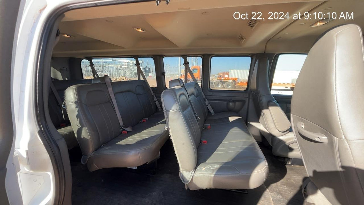 2023 GMC Savana 3500