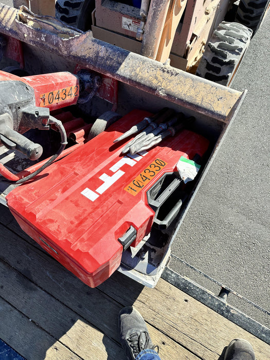 2020 HILTI TE 1000-AVR