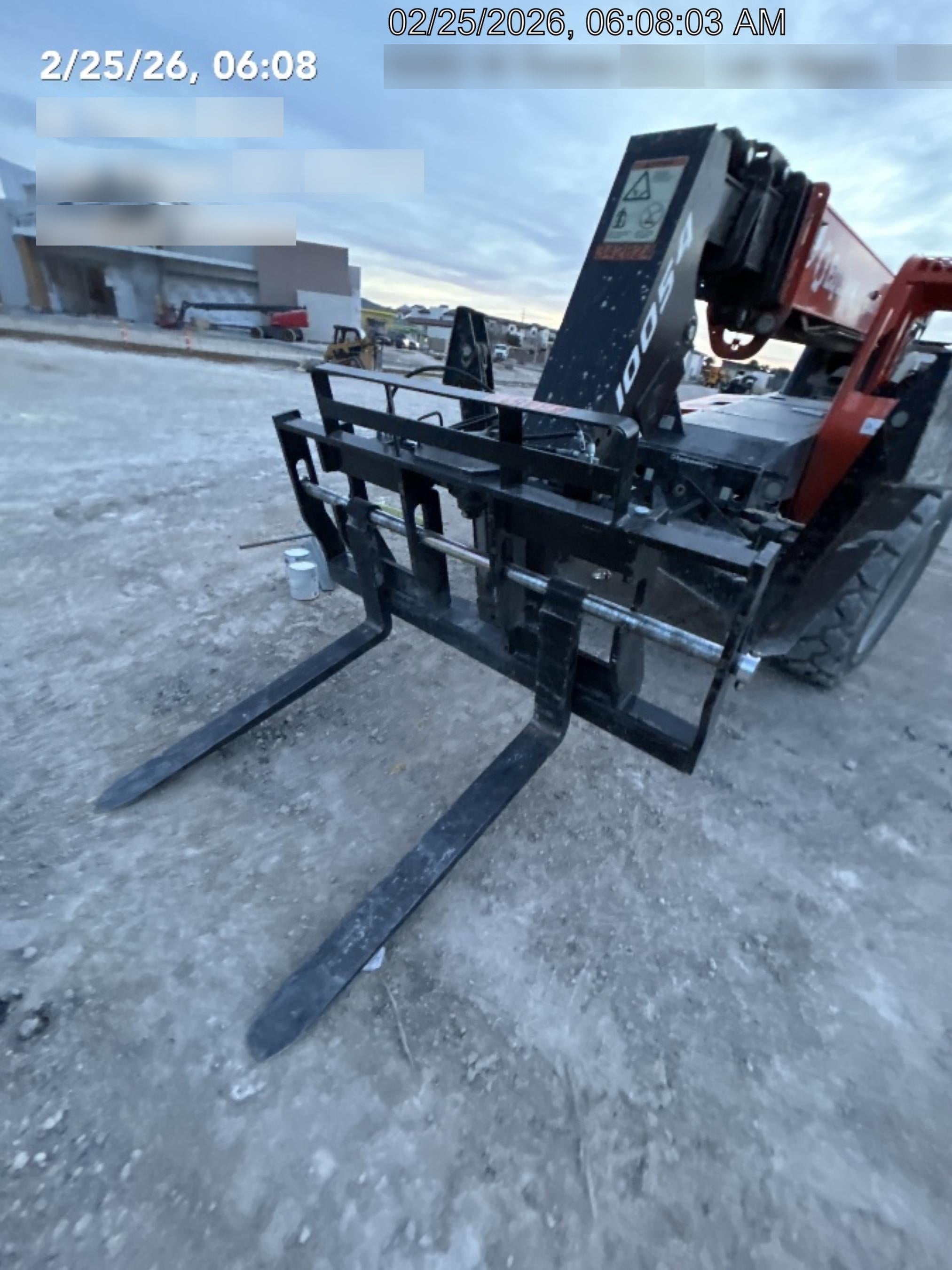 2025 JLG 1001095418S