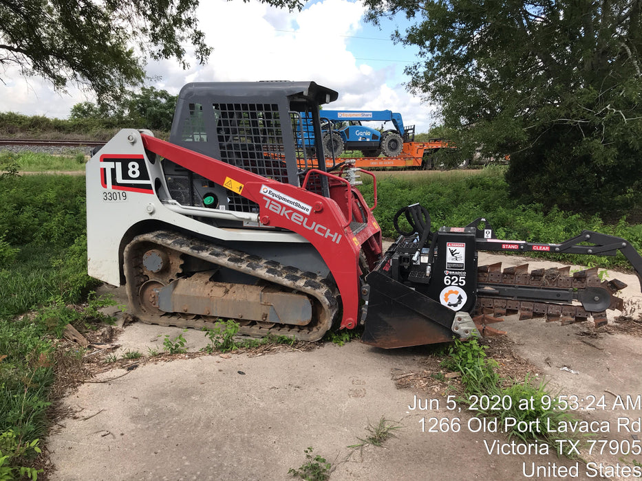 2019 TAKEUCHI TL8