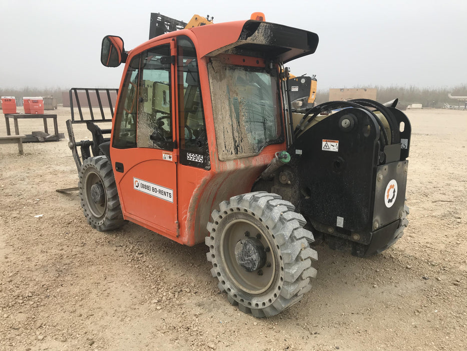 2020 JLG G5-18A Cab/Heat/Air, NM Solid Tires, Beacon w/48" Carriage, 48" Pallet Forks
