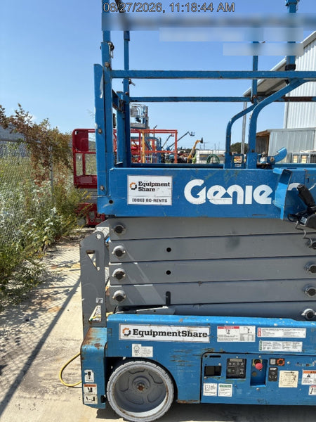 2017 Genie GS-3232 Genie GS3232 Narrow 32' Scissor Lift