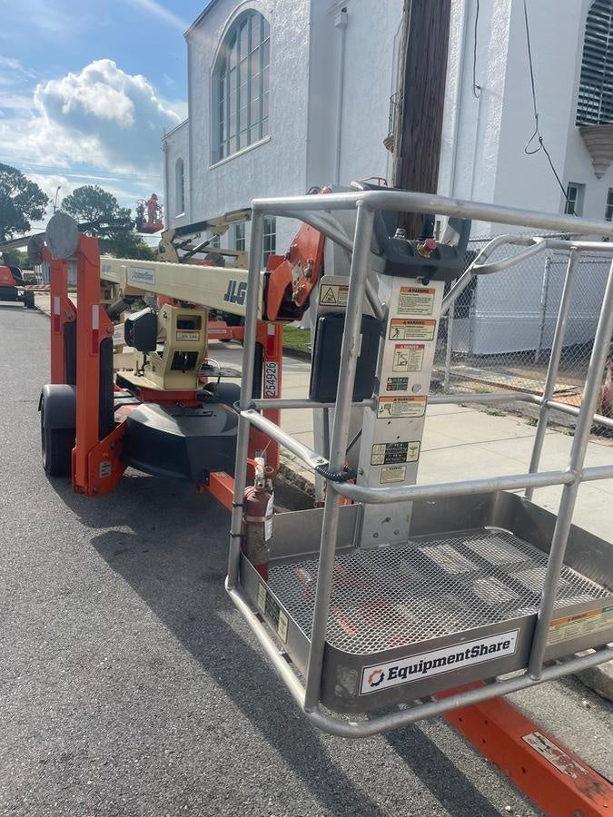 2022 JLG T500J