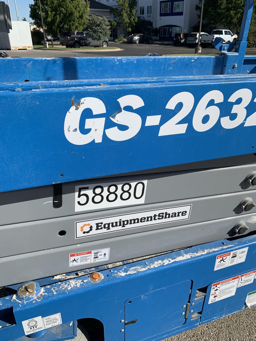 2020 Genie GS-2632 Solid NM Tires, Folding Rails with half-height swing gate, Beacon