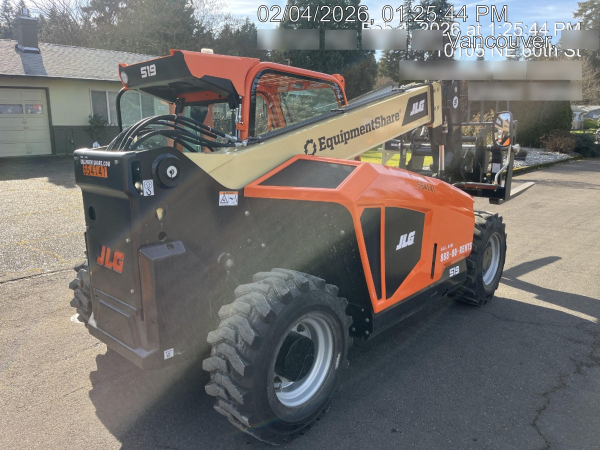 2025 JLG 519