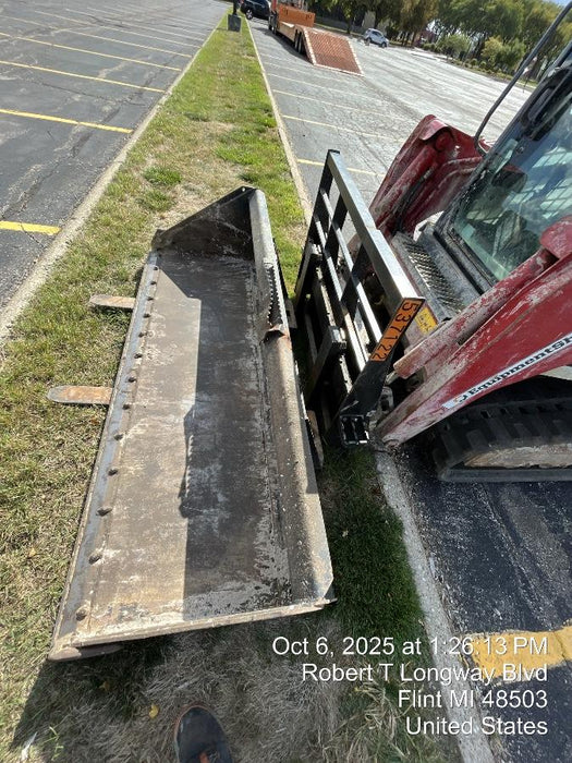 2025 ARROW MATERIAL HANDLING 24" Pallet Fork Frame