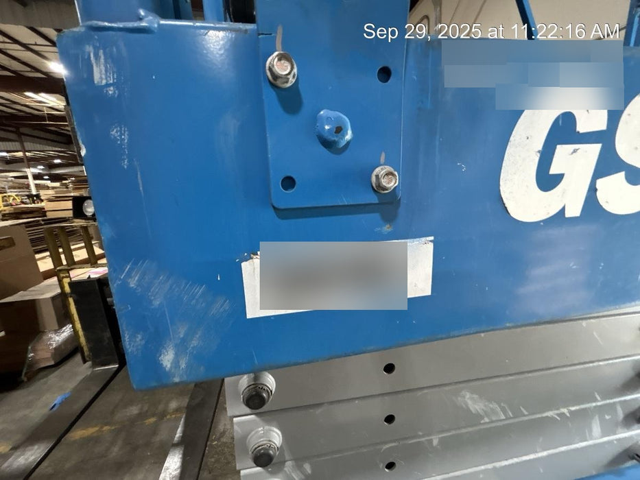 2019 Genie GS-4047 Folding rails with half height swing gate, 800W Inverter