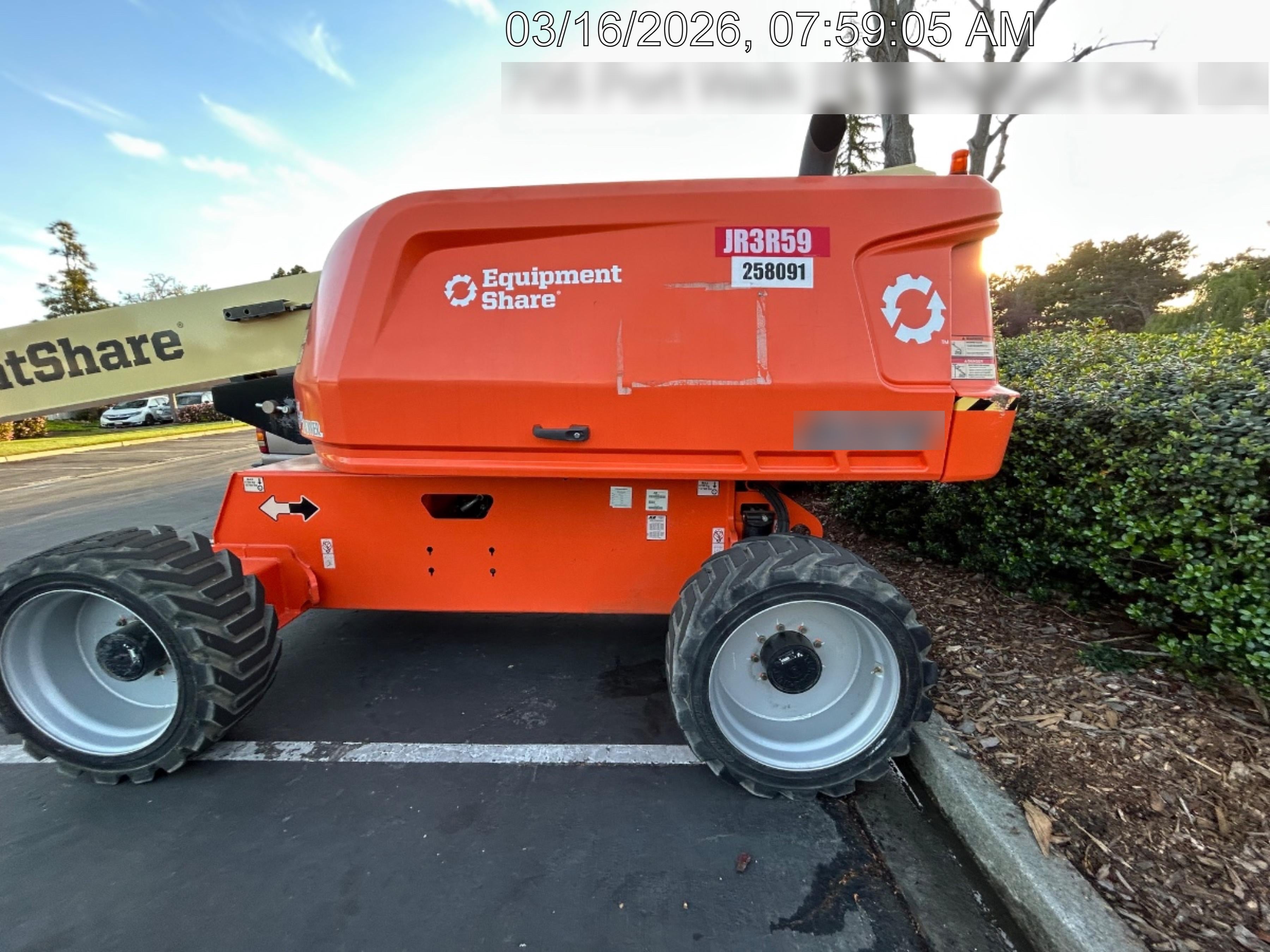 2022 JLG 600S