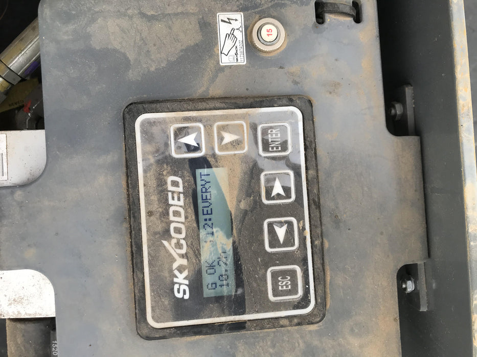 2020 Skyjack SJIII-3219 Solid NM Tires, Half height spring hinged entry gate, Dual Beacons, 800W Inverter