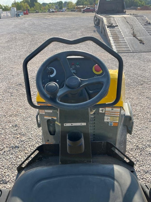 2025 WACKER NEUSON RD12A