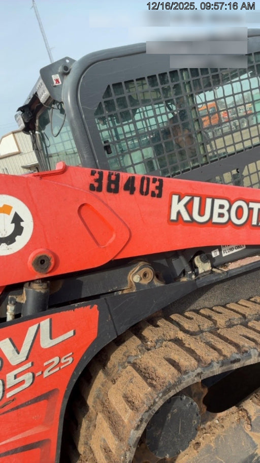 2019 Kubota SVL95-2S Cab/Heat/Air, Standard Tracks, Standard Flow, Hydraulic QC 80" HD w/ Smooth Cutting Edge