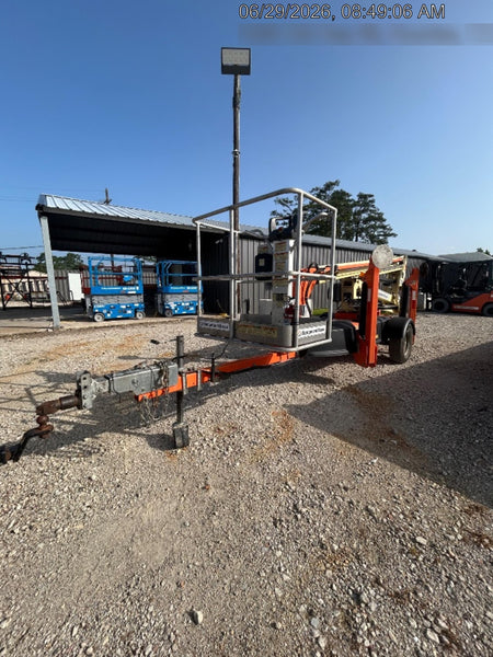 2021 JLG T350