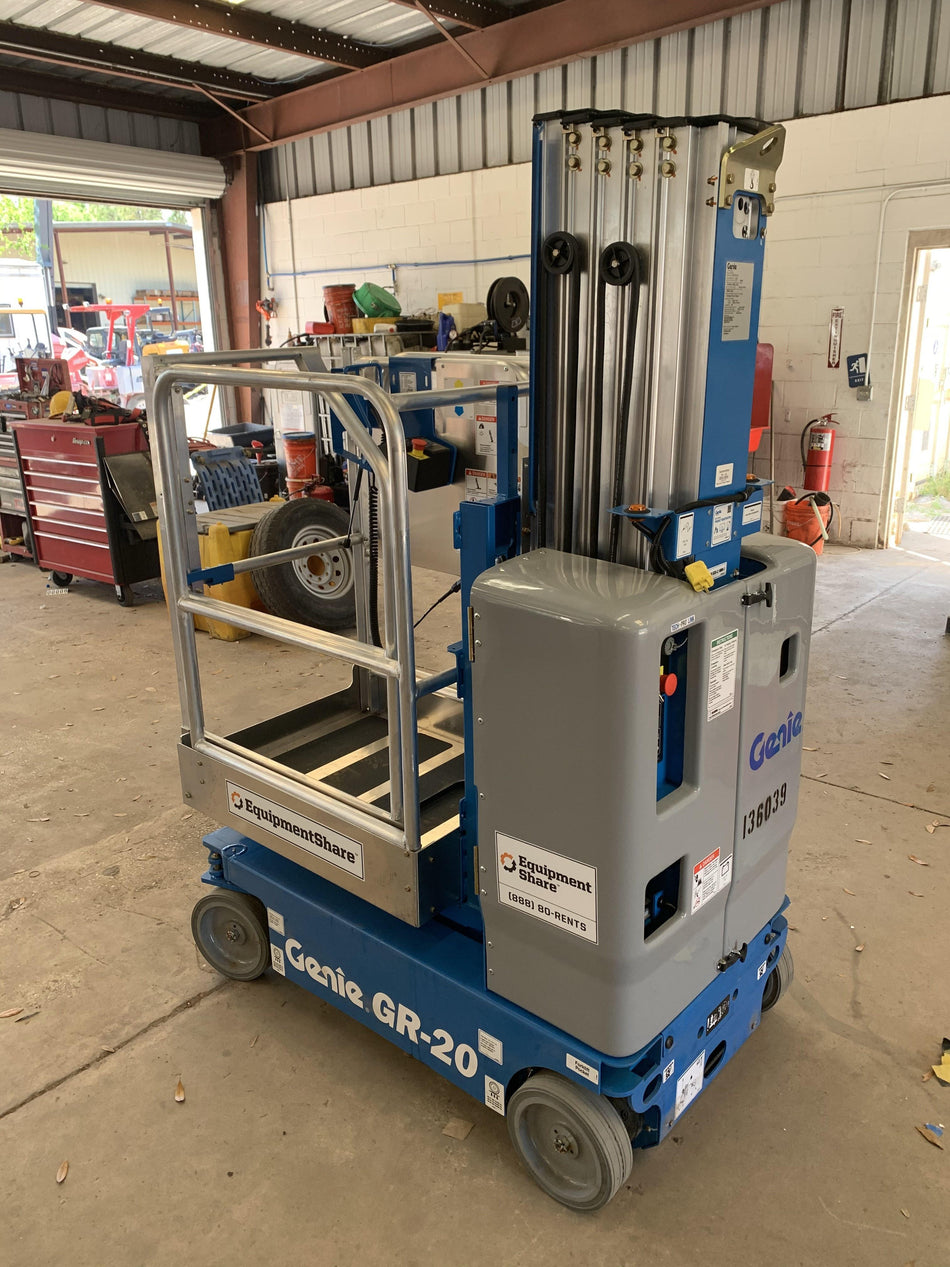 2021 GENIE GR-20