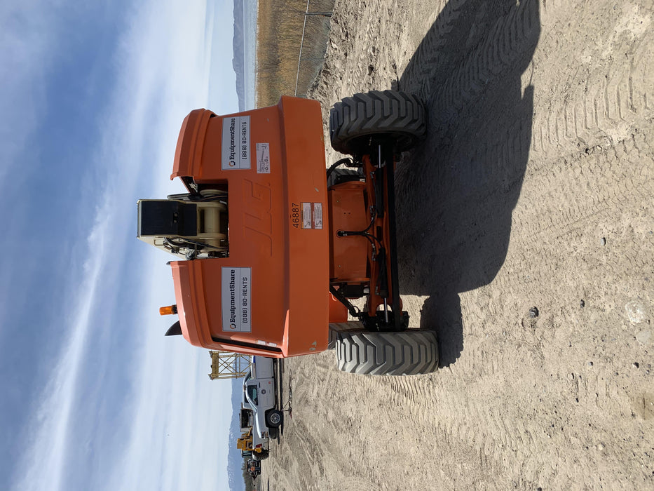 2019 JLG 660SJ